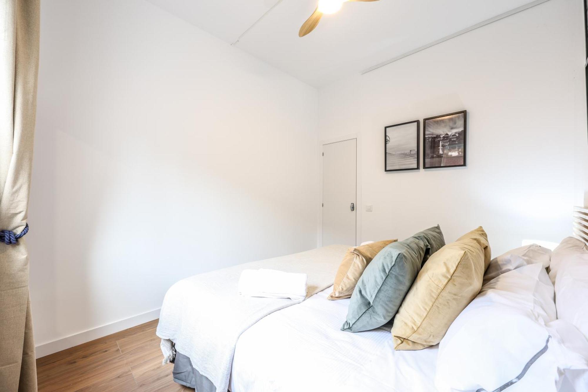Готель Be Coliving Madrid Centro Екстер'єр фото